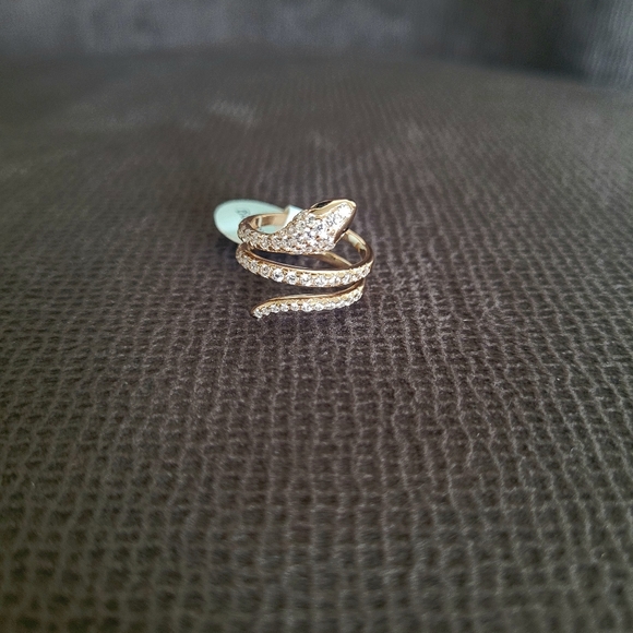 bleu💙 sage Gold💛 Serpent🐍 Ring💍 - NWT - Picture 4 of 16